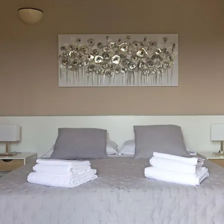 Aparthotel Pietrasantamare 4*